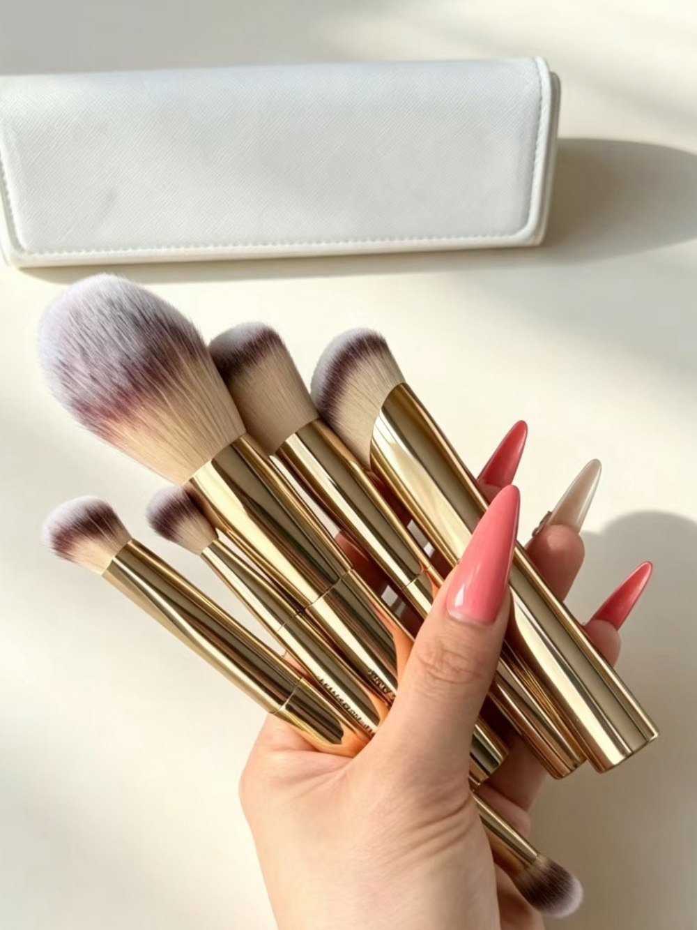 Hourglass Gold Handle Makeup Brush Set Travel